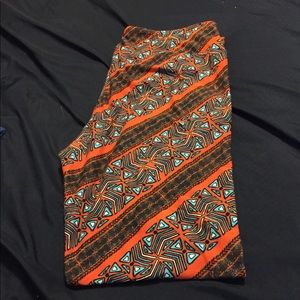 SOLD Cute summer leggings